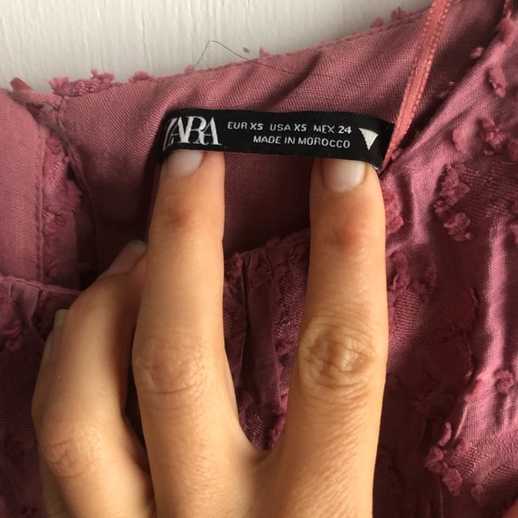 Pink dainty spring dress - Picture 2 of 6